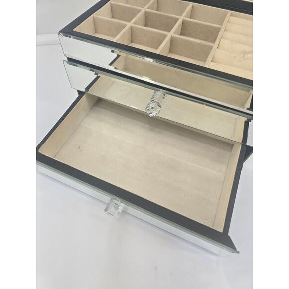 Decorative Mirrored Glass Jewelry Box 3 Drawer Organizer Crystal Handles - Picture 8 of 8